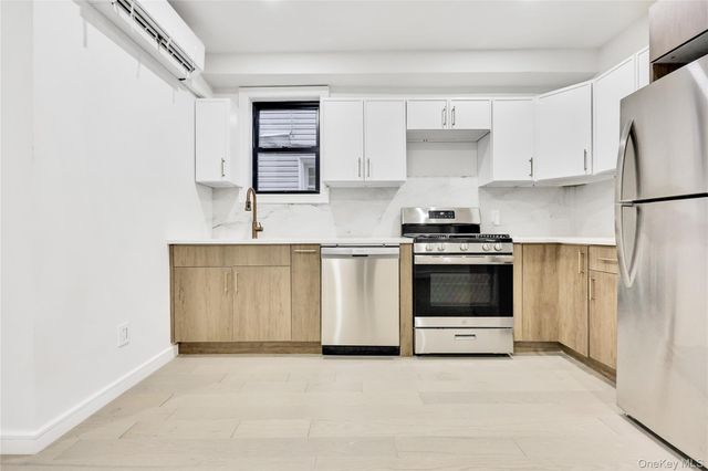 1024 E 226th Street, Bronx, NY 10466