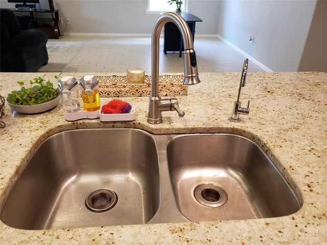 226 Golden Grain Drive, Rosenberg, TX 77469