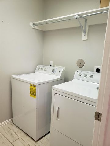 226 Golden Grain Drive, Rosenberg, TX 77469