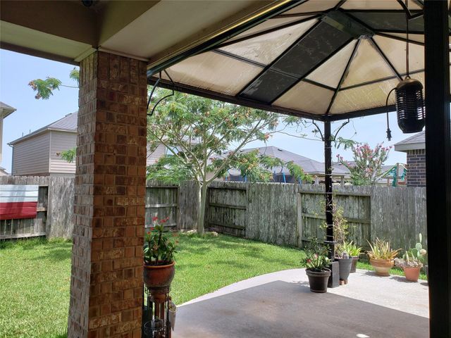 226 Golden Grain Drive, Rosenberg, TX 77469