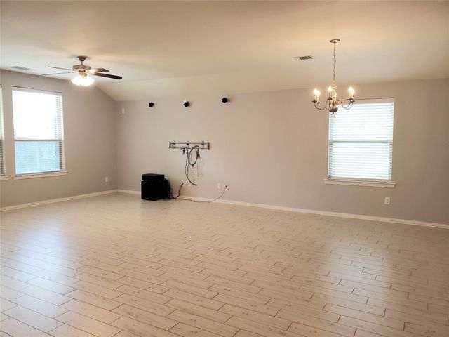 226 Golden Grain Drive, Rosenberg, TX 77469