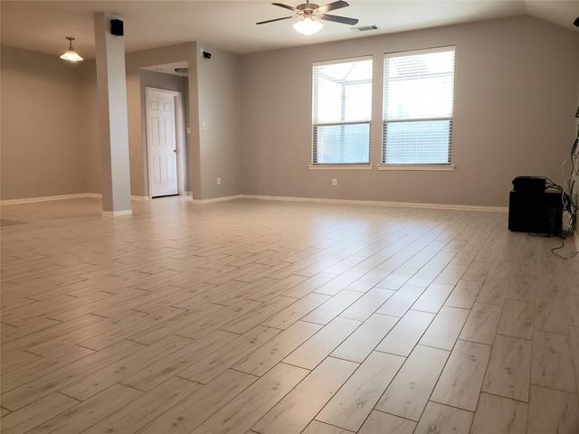 226 Golden Grain Drive, Rosenberg, TX 77469