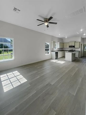 904 NW 88th Street, Oklahoma City, OK 73114