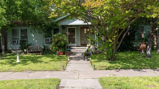 304 S Walnut ST A, B, & C, Lampasas, TX 76550