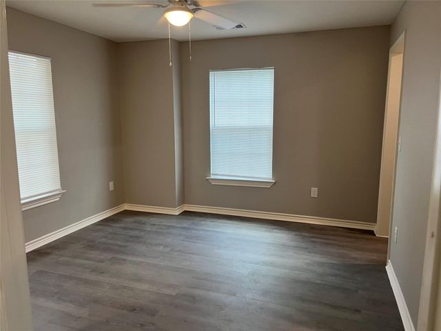 304 S Walnut ST A, B, & C, Lampasas, TX 76550