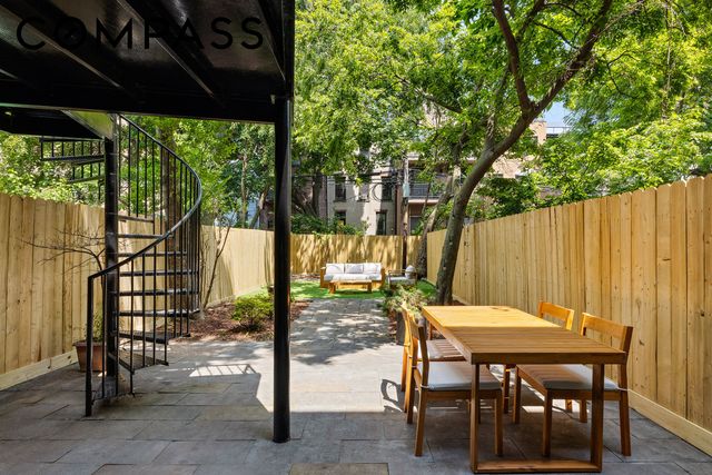 991 Bergen Street, New York City, NY 11216