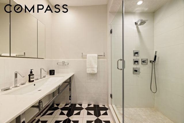 991 Bergen Street, New York City, NY 11216