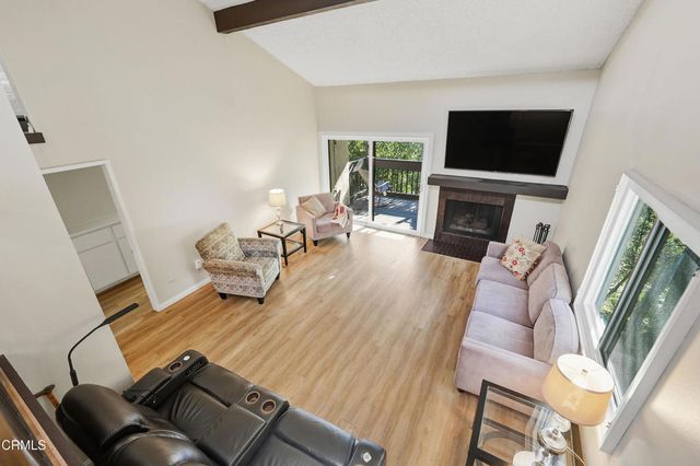 81 Barmore Court, Glendale, CA 91206