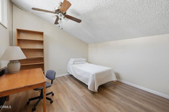 81 Barmore Court, Glendale, CA 91206