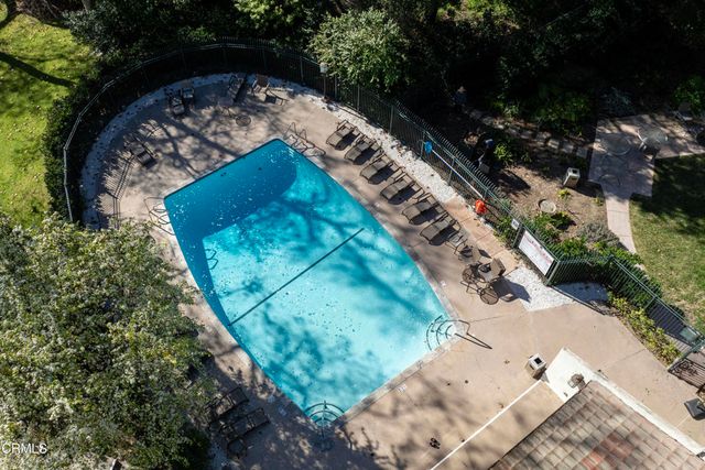 81 Barmore Court, Glendale, CA 91206