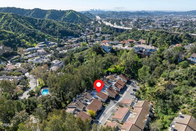 81 Barmore Court, Glendale, CA 91206