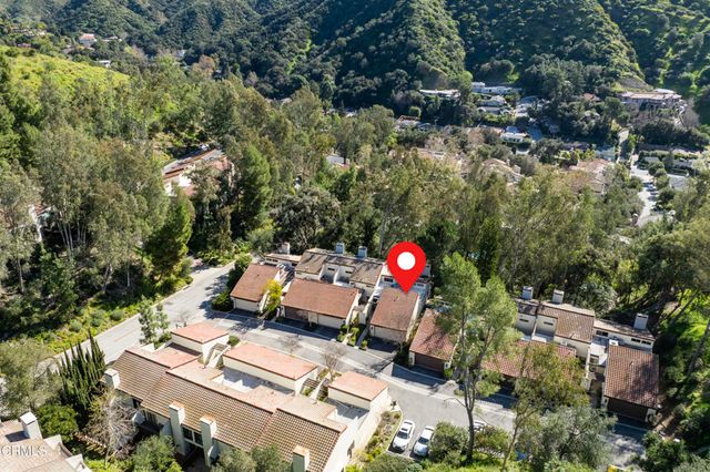 81 Barmore Court, Glendale, CA 91206