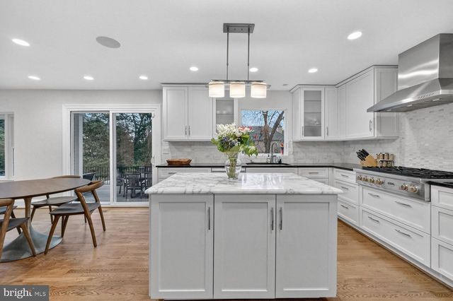 1205 SUFFIELD DR, Mclean, VA 22101