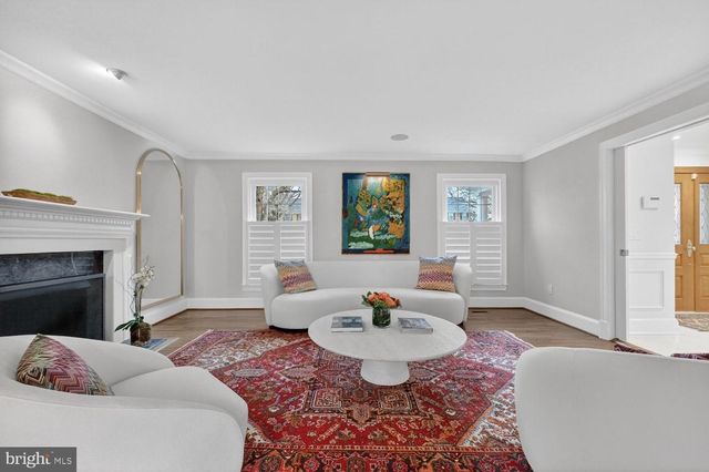 1205 SUFFIELD DR, Mclean, VA 22101