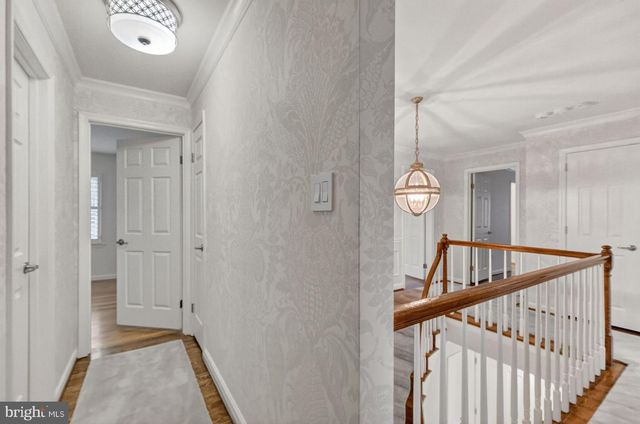 1205 SUFFIELD DR, Mclean, VA 22101