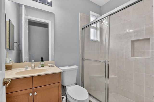 6039 Walnut Hill Drive, Lake Worth, FL 33467