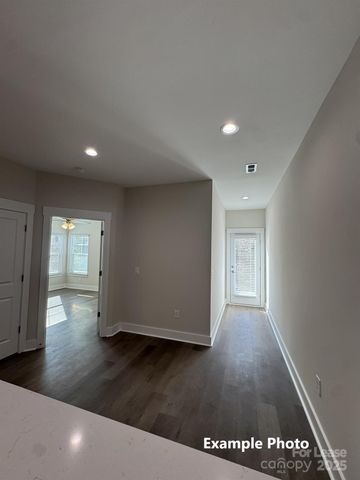 115 Brawley Villas Place, Mooresville, NC 28117