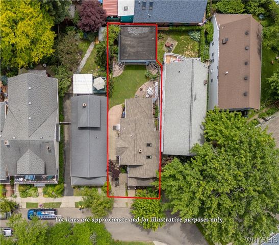 384 Summer Street, Buffalo, NY 14213