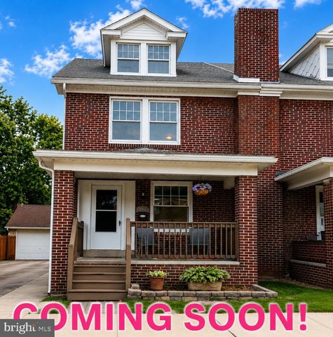 104 N SEWARD ST, York, PA 17404