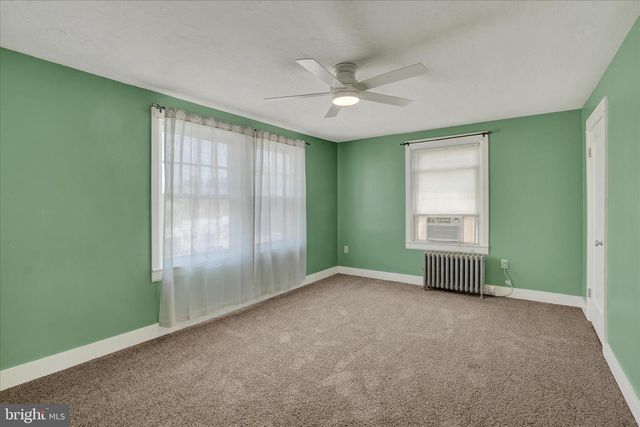 104 N SEWARD ST, York, PA 17404