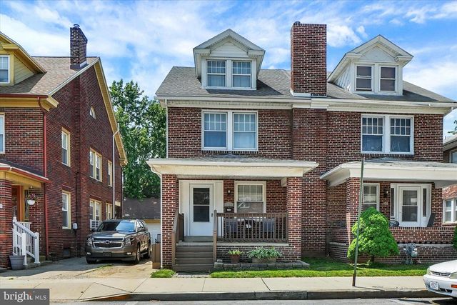 104 N SEWARD ST, York, PA 17404