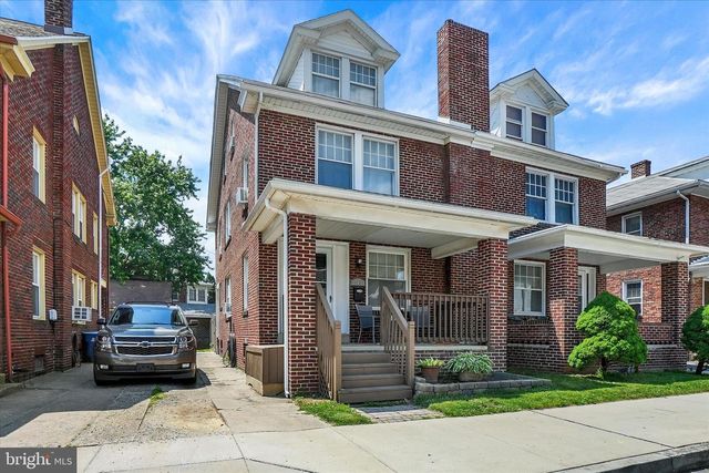 104 N SEWARD ST, York, PA 17404