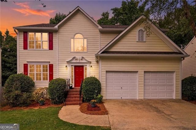 1255 Winthrope Chase Drive, Alpharetta, GA 30009