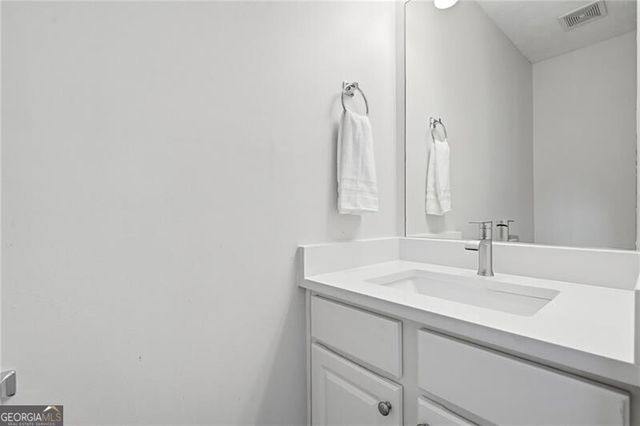 1255 Winthrope Chase Drive, Alpharetta, GA 30009