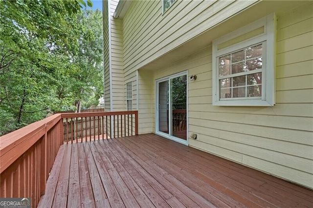 1255 Winthrope Chase Drive, Alpharetta, GA 30009