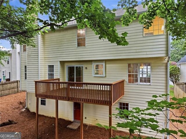 1255 Winthrope Chase Drive, Alpharetta, GA 30009
