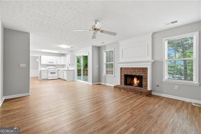 1255 Winthrope Chase Drive, Alpharetta, GA 30009