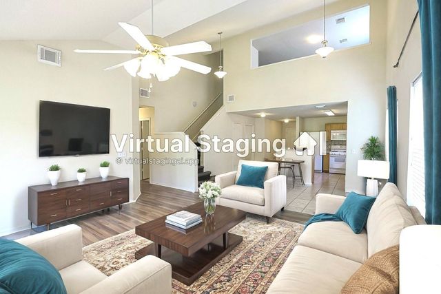 10214 E Summit Canyon Drive, Houston, TX 77095