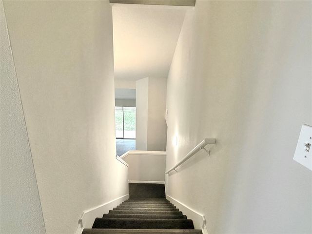 10214 E Summit Canyon Drive, Houston, TX 77095