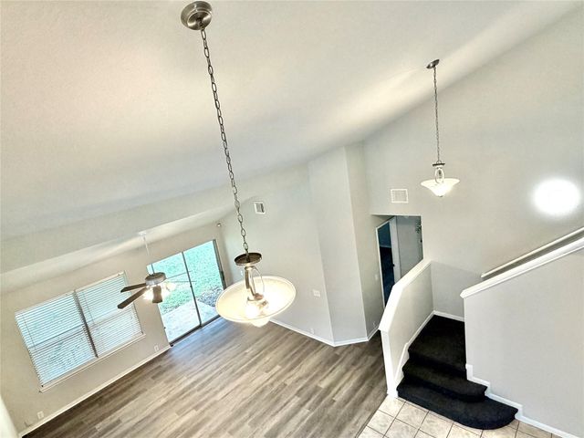 10214 E Summit Canyon Drive, Houston, TX 77095