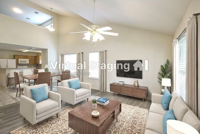 10214 E Summit Canyon Drive, Houston, TX 77095