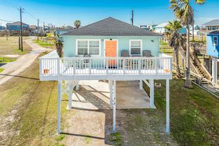 315 Caisson Street, Surfside Beach, TX 77541