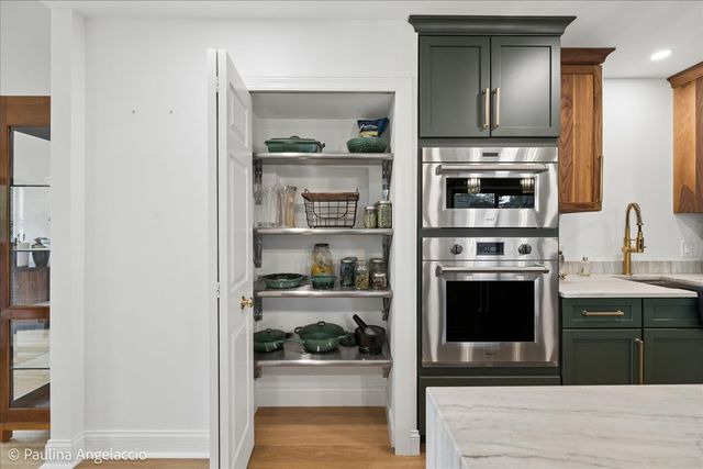 897 Longmeadow Court 1044, Lake Barrington, IL 60010