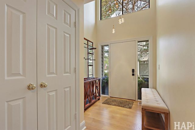 897 Longmeadow Court 1044, Lake Barrington, IL 60010