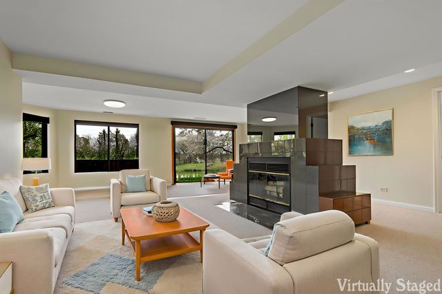897 Longmeadow Court 1044, Lake Barrington, IL 60010