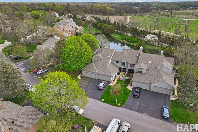 897 Longmeadow Court 1044, Lake Barrington, IL 60010
