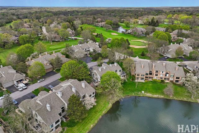 897 Longmeadow Court 1044, Lake Barrington, IL 60010