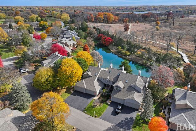897 Longmeadow Court 1044, Lake Barrington, IL 60010