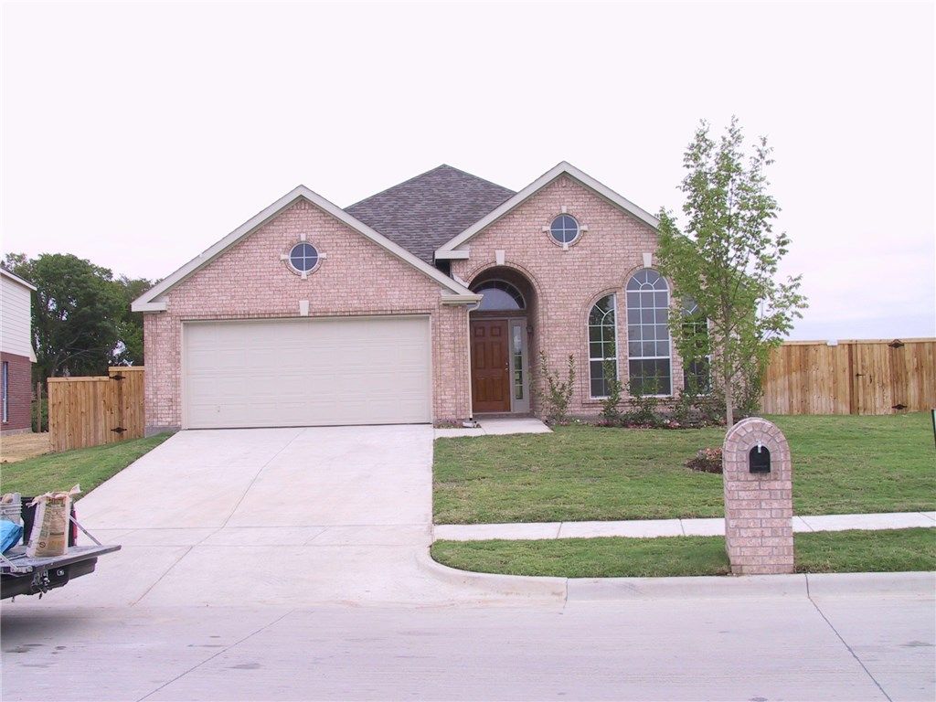 2300 Trinity Lane, Mckinney, TX 75072