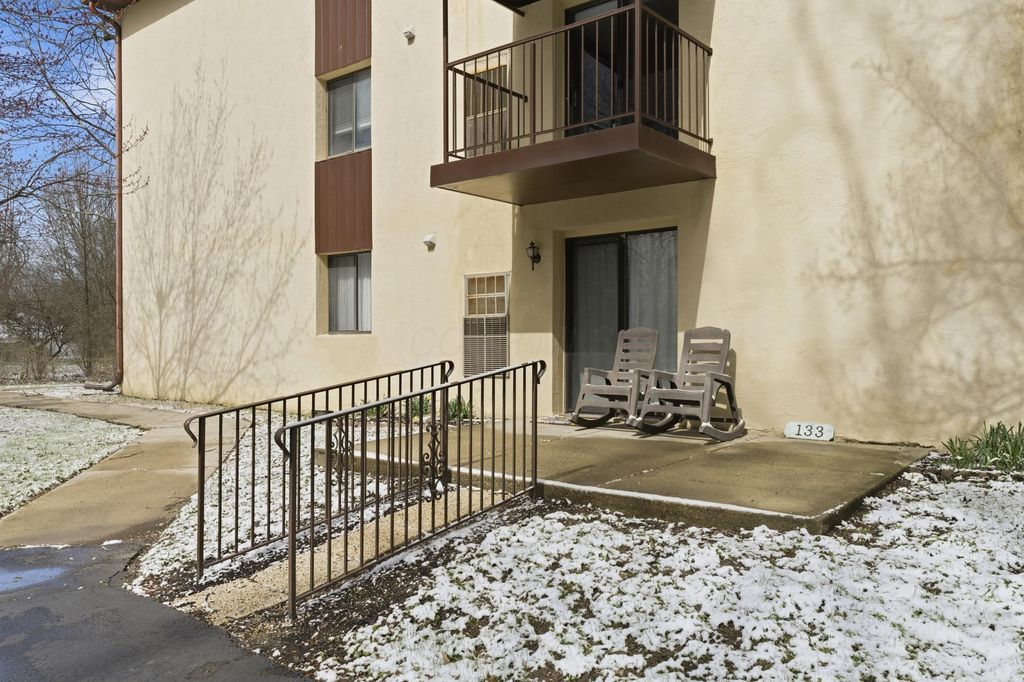 3941 Karl Road, 133, Columbus, OH 43224