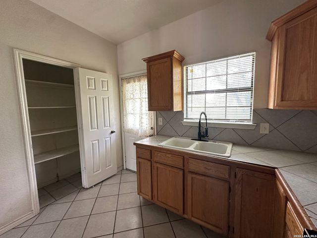 23138 OPPORTUNITY DR, Elmendorf, TX 78112