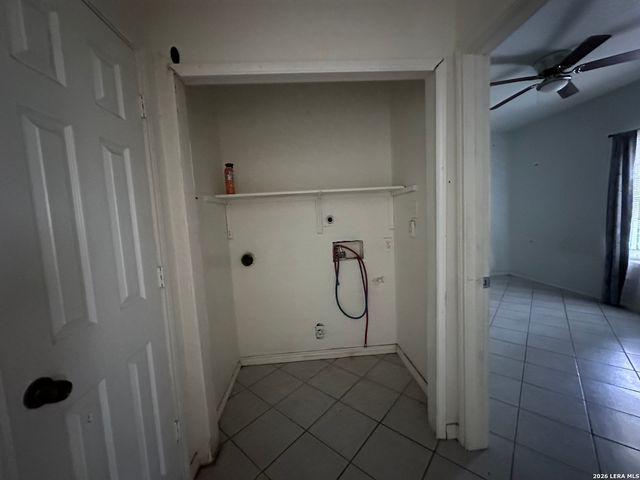 23138 OPPORTUNITY DR, Elmendorf, TX 78112