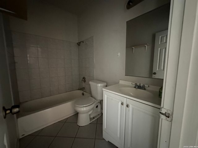 23138 OPPORTUNITY DR, Elmendorf, TX 78112