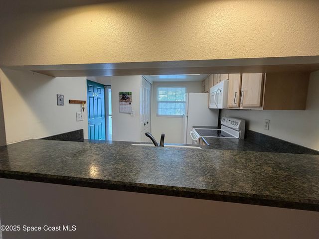 1900 Knox Mcrae Drive 205g, Titusville, FL 32780