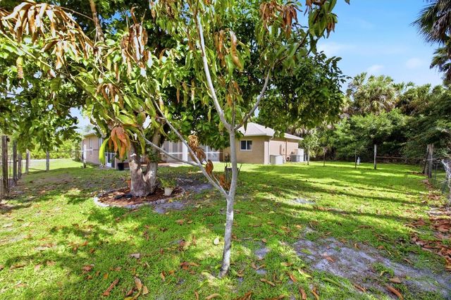 1378 KOLTENBORN ROAD, North Port, FL 34288