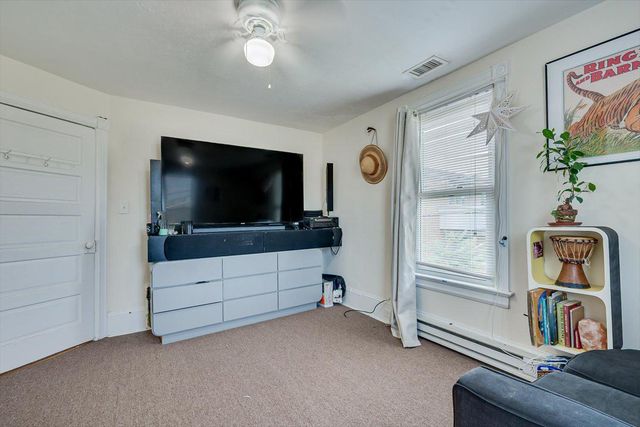 2370 WHITEHORSE MERCERVILLE RD, Trenton, NJ 08619